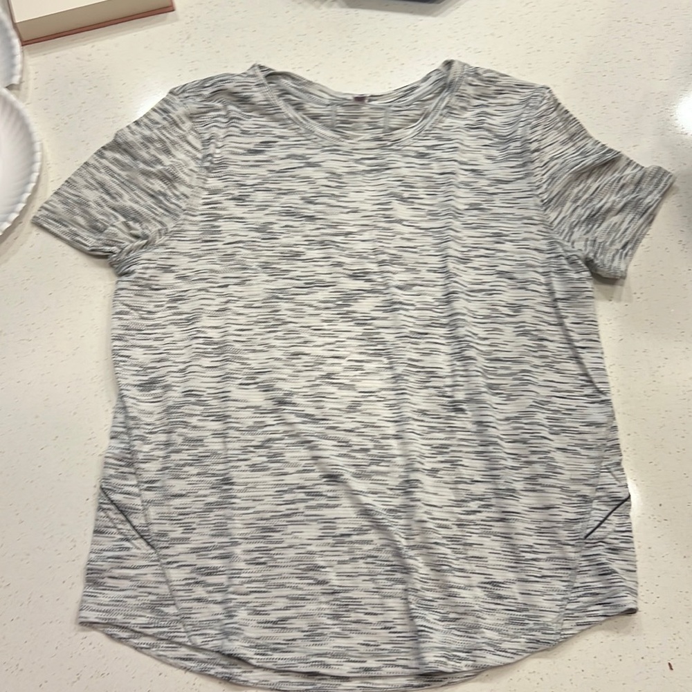Lululemon Short Sleeve Tee